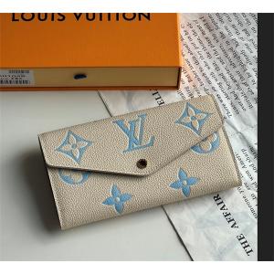 財布 LOUIS VUITTON最新入荷 ルイ ヴィトン個性派__ブランド コピー 激安(日本最大級)