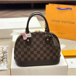 モデル愛用LOUIS VUITTONルイヴィトンコピーLv ...