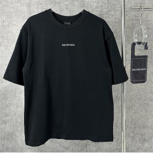 いつまでも人気 バレンシアガｔシャツコピー 人気の高いブラン...