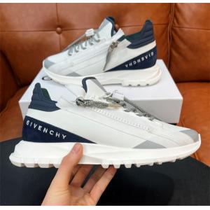 大胆なトレンド感を楽しむ スニーカー 春夏のお出かけを軽快に ジバンシー GIVENCHY 春夏の上品コーデ_ブランド コピー 激安(日本最大級)