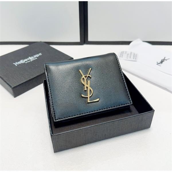 一味違うアイテム　 機能的なSaint Laurent サンローラン財布コピー  ブランド コピー 激安(日本最大級)
