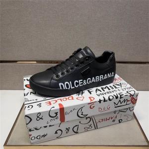ローファー ドルチェ＆ガッバーナカジュアル感 Dolce&Gabbana限定品が必須! 魅力的な__ブランド コピー 激安(日本最大級)