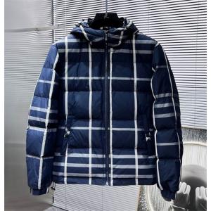 新入荷 BURBERRY バーバリー ダウンジャケット__メ...