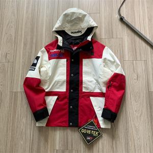 シュプリームジャケットコピー赤色最大サイズXL TNF*su...