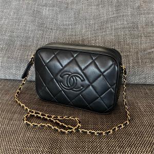 多色使いが魅力の ショルダーバッグ  ブランド コピー 激安(日本最大級)