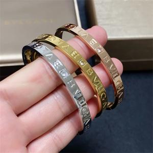 簡単に秋冬の季節感をアップ ブルガリ BVLGARI  ブレスレット_ブランド コピー 激安(日本最大級)