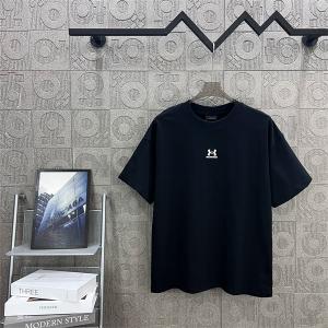 Tシャツ/半袖 唯一無二の存  たくさん歩く日にも大活躍  BALENCIAGA バレンシアガ Tシャツコピー_ブランド コピー 激安(日本最大級)