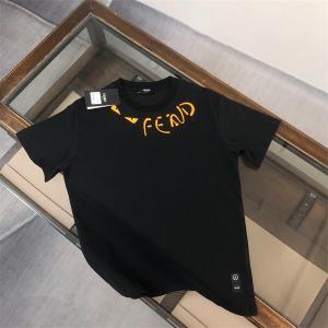 主役になる存在感FENDIフェンディ激安メンズクルーネック半袖Tシャツトップス激安通販品
