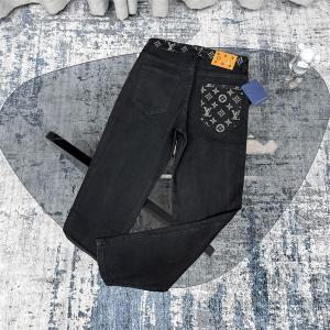 とてもおすすめトレンド新作LOUIS VUITTON ヴィトンコピー 販売 スエットシャツ スポーティーな雰囲気