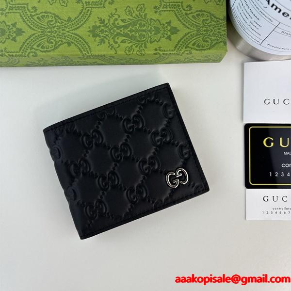 グッチ 偽物 二つ折り財布 マーモント GGロゴ型押し ブラックレザー メンズ人気モデル GUCCI