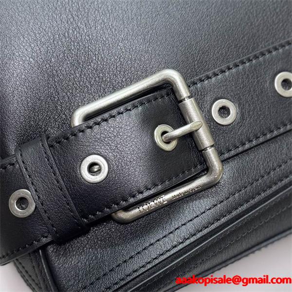 LOEWE スーパーコピー パズルバッグ ブラック レザー ベルトデザイン 高品質 期間限定 ロエベ