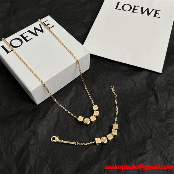 ロエベ LOEWE スーパーコピー ネックレス＆ブレスレット セット ゴールドロゴデザイン 高品質