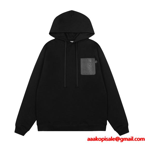 LOEWE ロエベ コピー パーカー ブラックエンボスロゴ 秋冬の定番