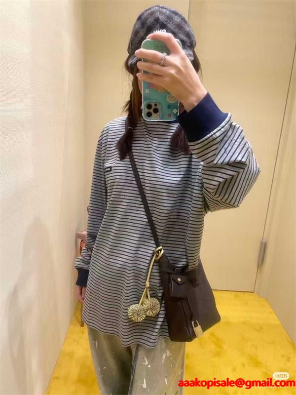 Miu Miu ミュウミュウ コピー 5BE099 レザー ショルダーバッグ クロスボディ 高品質 ヴィンテージ風