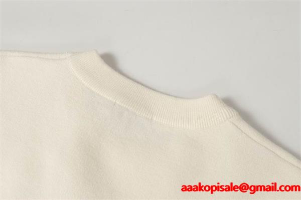 秋冬新作 偽物 ポケット付き ロングTシャツ シンプルで上品なデザイン ロエベ LOEWE 