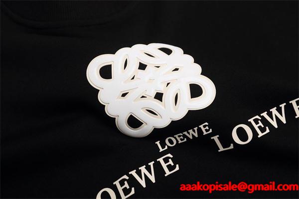 ロエベ LOEWE スーパーコピー アナグラムロゴ パーカー 秋冬を彩る上質デザイン