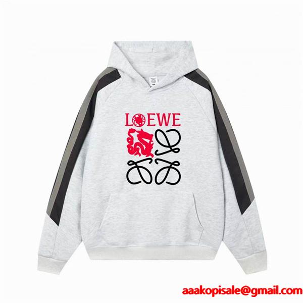 秋冬限定 LOEWE ロエベ スーパーコピー ライオンロゴ パーカー スポーティで上質な印象