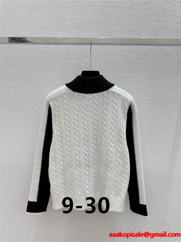 モノトーンが洗練された印象 ブラック×ホワイト セリーヌ CELINE 偽物 ジップアップ ケーブルニット