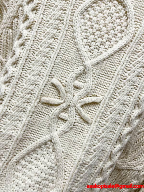 エレガントアイボリー セリーヌ スーパーコピー CELINE 2025秋冬 ケーブルニット セーター