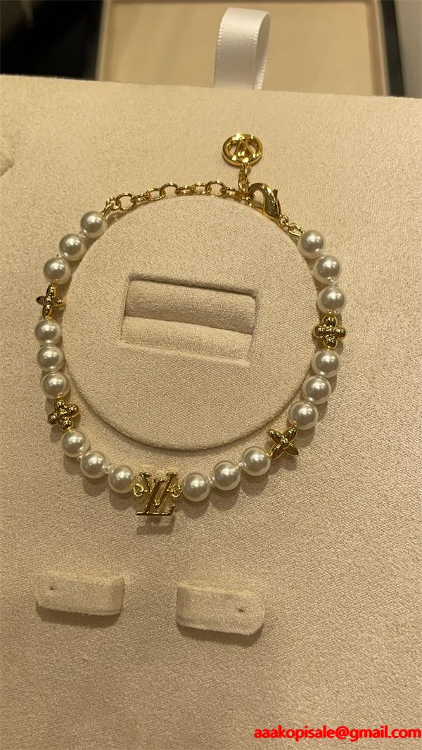 LOUIS VUITTONブレスレットコピー2025新作 ルイ ヴィトン SALENo1完売人気ブランド コピー 激安(日本最大級)