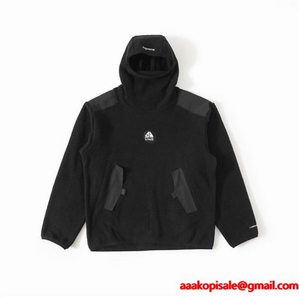 落ち着いた秋冬の雰囲気に演出  Supreme ジャケットコピー2025新作しっかり暖かな感じ ブランド コピー 激安(日本最大級)