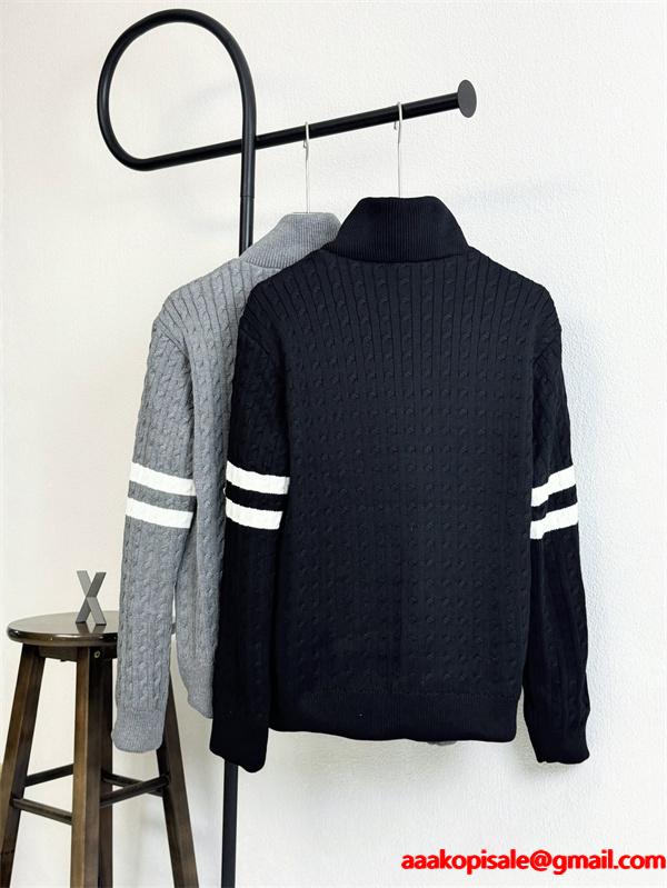 着こなし 2025年秋冬 モンクレール MONCLER 防寒性も抜群 ダウンジャケット メンズブランド コピー 激安(日本最大級)