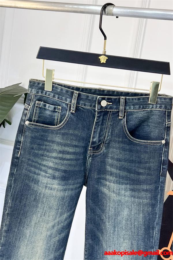 2025冬の新作も！今年流行りの新作アイテム MONCLER モンクレール デニムパンツスーパーコピーブランド激安通販 専門店