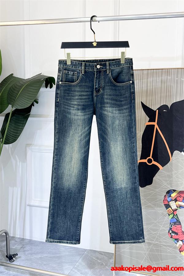 2025冬の新作も！今年流行りの新作アイテム MONCLER モンクレール デニムパンツスーパーコピーブランド激安通販 専門店