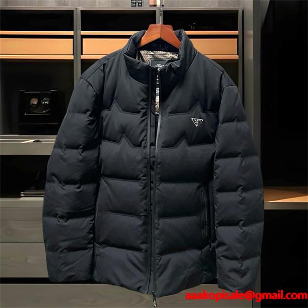 プラダ スーパーコピー ダウンジャケット 防寒 軽量 シンプル スタイリッシュ 冬服 アウター PRADA