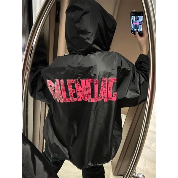 BALENCIAGA コピー フードジャケット ロゴプリント ナイロン素材 オーバーサイズ アウター バレンシアガ