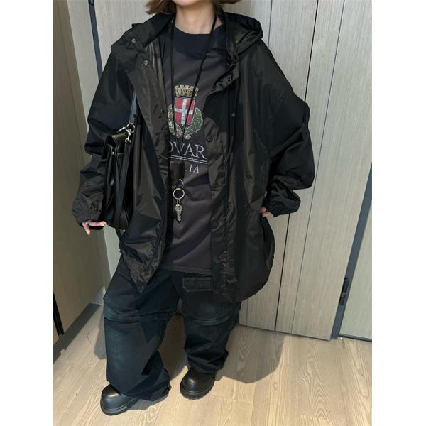 BALENCIAGA コピー フードジャケット ロゴプリント ナイロン素材 オーバーサイズ アウター バレンシアガ