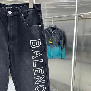 バレンシアガ コピー デニムパンツ ブラック ロゴプリント ワイドシルエット ストリート BALENCIAGA