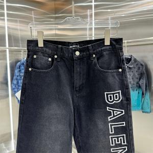 バレンシアガ コピー デニムパンツ ブラック ロゴプリント ワイドシルエット ストリート BALENCIAGA