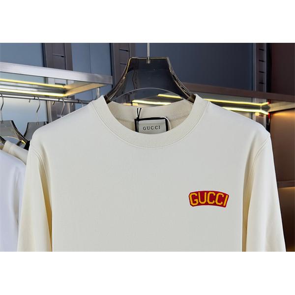 グッチ コピー シンプルロゴ ラウンドネック スウェット パーカー ブラック ベーシック GUCCI