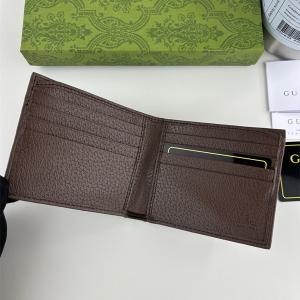 グッチ 偽物 二つ折り財布 ドナルドダック GGキャンバス コンパクトデザイン 人気N級品 GUCCI