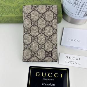 GUCCI スーパーコピー 名刺入れ GGスプリーム ベージュキャンバス シンプルデザイン 優良 グッチ