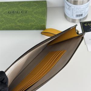グッチ コピー 財布 GGスプリーム ブラウン イエローストラップ モダン 高品質 エレガント GUCCI