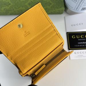 GUCCI コピー 三つ折り財布 GGスプリーム ブラウン オーバルロゴ コンパクト 高級 エレガント グッチ