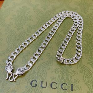 GUCCI スーパーコピー ネックレス シルバーチェーン GGエングレービング 高級 重厚 シック グッチ