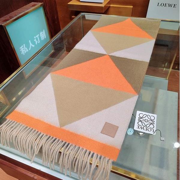 ロエベ スーパーコピー カラー ブロック デザイン ウール ブレンド モダン シック マフラー おすすめ LOEWE