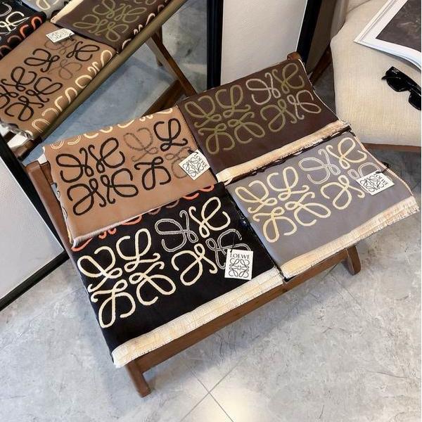 ロエベ 偽物 アナグラム カラーブロック デザイン 上質 リバーシブル ラグジュアリー マフラー LOEWE