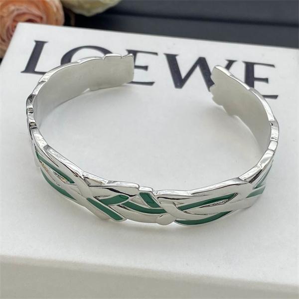 グリーンエナメルが輝く LOEWE ロエベ 偽物 ブレスレット＆リング セット 高級感漂う人気モデル