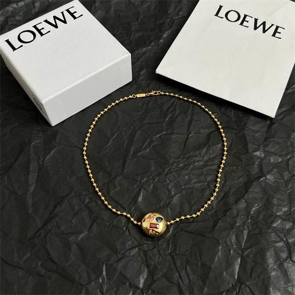 上品ゴールドが魅力 LOEWE ロエベ 偽物 ネックレス ラウンドモチーフ 高級感たっぷり