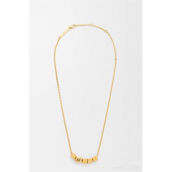 人気急上昇 ロエベ LOEWE コピー ネックレス ゴールドキューブロゴ 高級感漂う上品ジュエリー