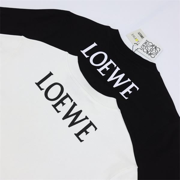 LOEWE ロエベ コピー パーカー ホワイトスマイルプリント 秋冬に映えるカジュアルデザイン