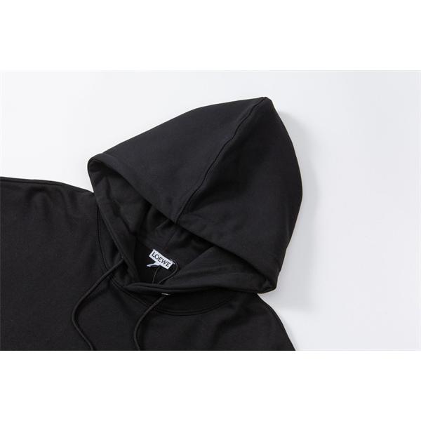 LOEWE スーパーコピー パーカー ロエベ 秋冬カラー ポケットキャラクター刺繍 キュートで上質な一枚