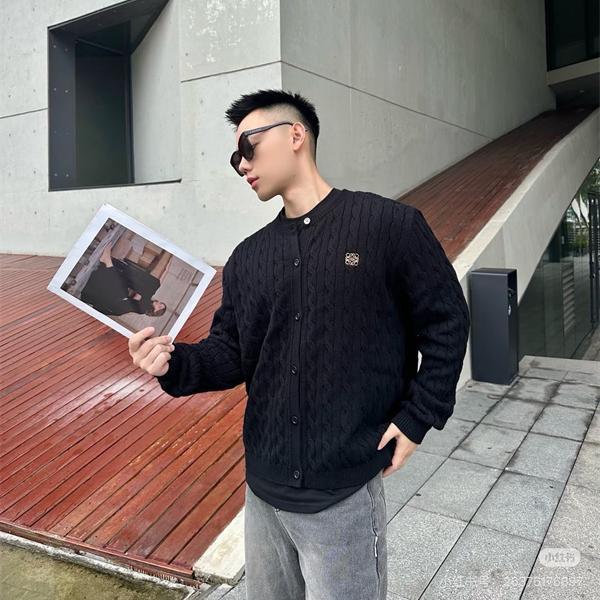 ロエベ LOEWE スーパーコピー ニットカーディガン ケーブル編み ブラック 秋冬の上質スタイル