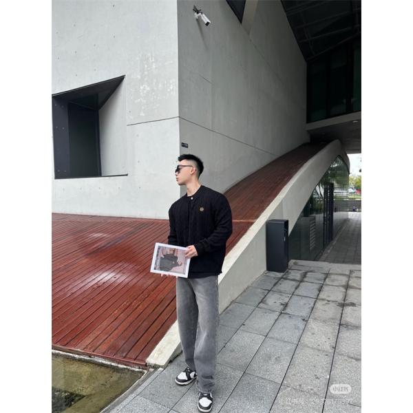 ロエベ LOEWE スーパーコピー ニットカーディガン ケーブル編み ブラック 秋冬の上質スタイル