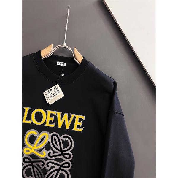 LOEWE ロエベ コピー スウェット ホワイトロゴ刺繍デザイン 柔らかく上品で秋冬定番トップス