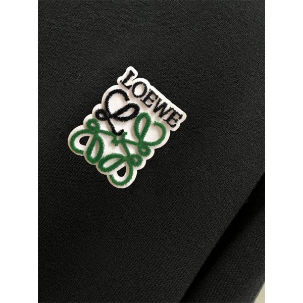 ロエベ LOEWE 偽物 タートルネックニット グリーンロゴ刺繍 魅力的で洗練された高級ウールセーター